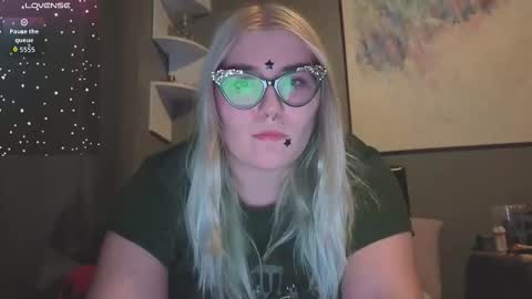 Selene online show from March 15, 9:39 pm