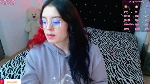 Selene G  online show from September 16, 6:10 am