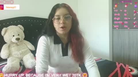 Selene G  online show from January 21, 7:39 pm