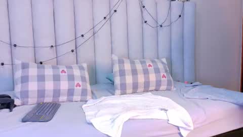 SELENE GIBSON online show from February 10, 7:39 pm