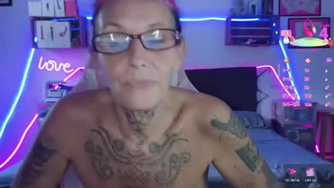 Selvaggia Del Caribe online show from July 28, 4:51 pm