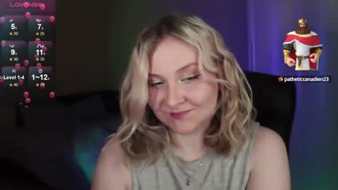 Snapshot of sensual_girrrl chatting on September 24, 7:57 pm Ilona online show from September 24, 7:57 pm