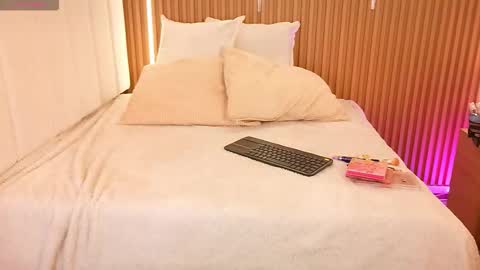 Sensual Kim77 online show from March 23, 12:55 pm