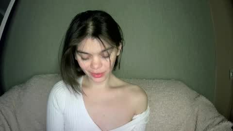 Olivia online show from February 26, 8:35 pm