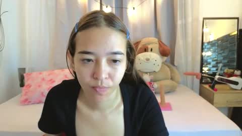 serafina_ online show from December 5, 1:23 pm