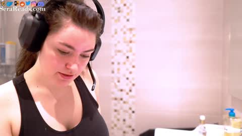 Snapshot of serareads chatting on March 11, 10:07 am SeraReads online show from March 11, 10:07 am