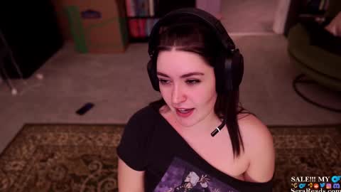 Snapshot of serareads chatting on February 16, 5:26 am SeraReads online show from February 16, 5:26 am