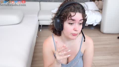 Snapshot of serareads chatting on September 12, 11:28 am SeraReads online show from September 12, 11:28 am