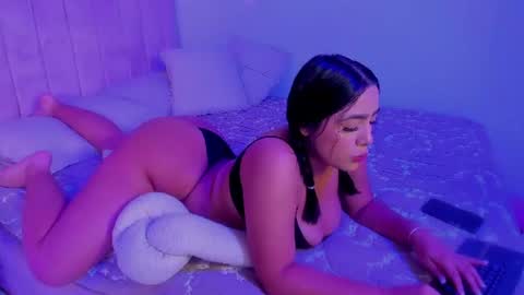 serena_gray1 online show from June 24, 11:53 am