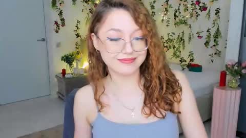 Ophelia online show from March 18, 4:34 pm