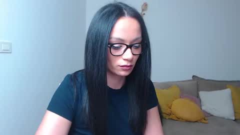 Snapshot of serenesophi chatting on March 6, 10:15 pm SereneSophi online show from March 6, 10:15 pm