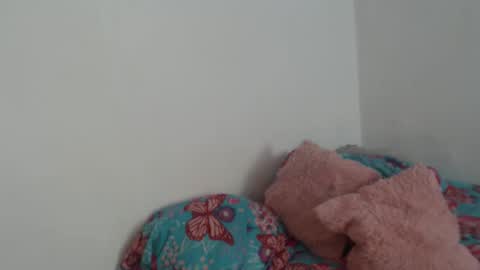 Snapshot of sex_forever77 chatting on September 16, 7:33 pm Karol y antony online show from September 16, 7:33 pm