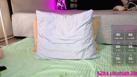 Liz online show from June 20, 11:41 pm
