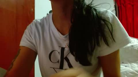 sexmilkdirty online show from October 27, 11:43 pm