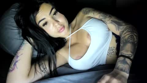 Snapshot of sexual_addiction chatting on December 24, 11:06 am SARA online show from December 24, 11:06 am