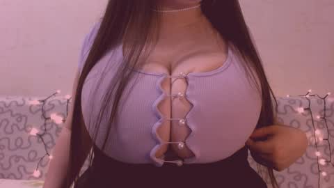 Julia online show from December 29, 2:21 pm