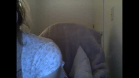 Leeah CloudZzz online show from February 19, 11:25 pm