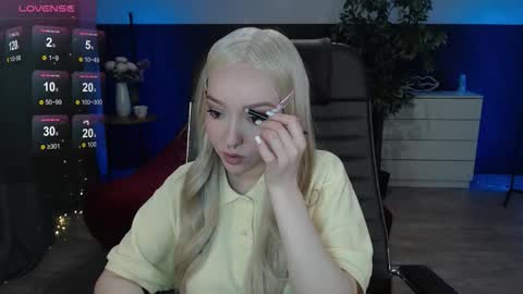 Alexia online show from October 26, 3:18 pm