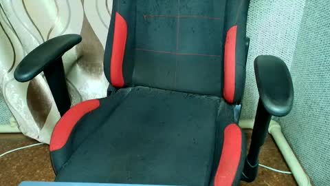 Jessica  Face only in pvt or in snapchat Dont ask more.... online show from March 10, 8:24 pm