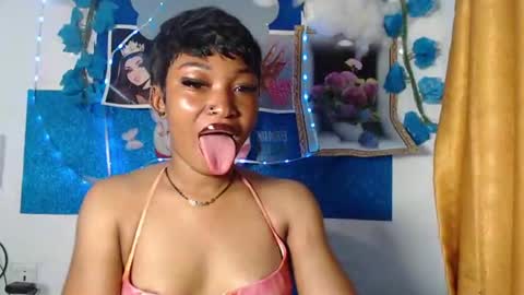 sexy_bluey247 online show from July 26, 2:52 am