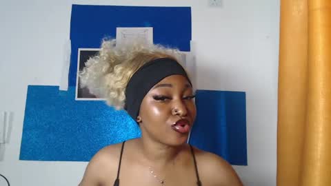 sexy_bluey247 online show from July 5, 3:29 pm