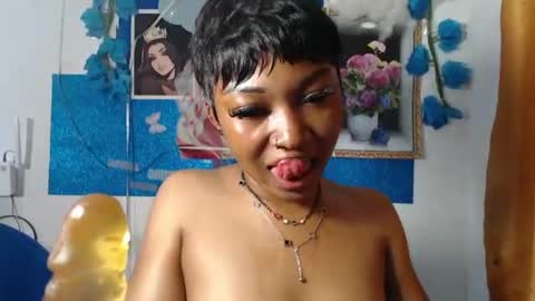 sexy_bluey247 online show from July 28, 4:39 pm