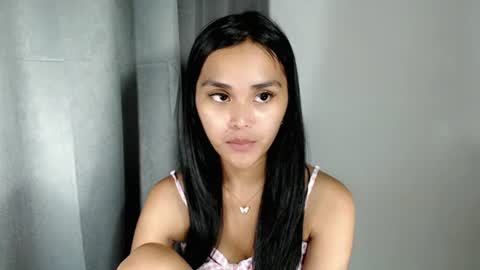 Nicole online show from July 23, 1:58 am