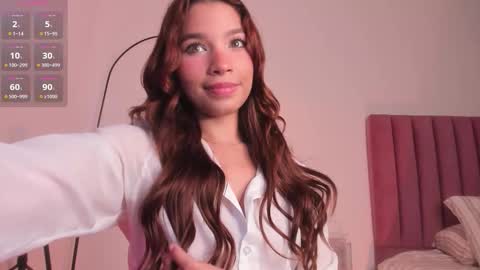 Snapshot of sexy_dreams19 chatting on October 6, 3:23 am My name is Keyty H. Welcome online show from October 6, 3:23 am