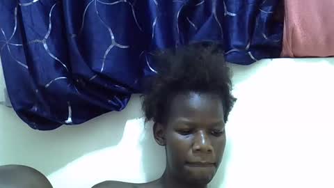 sexy_ebony584382 online show from December 13, 11:32 pm