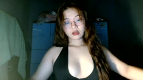 hannah online show from July 26, 11:40 am