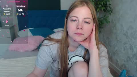 Jennifer online show from January 11, 1:49 pm