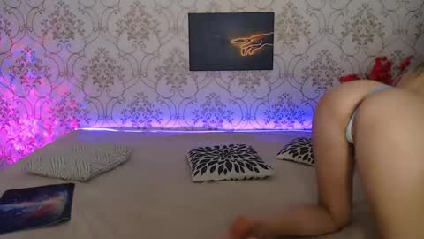 Snapshot of sexy_juliaxo chatting on October 24, 2:40 am Sexy Juliaxo online show from October 24, 2:40 am