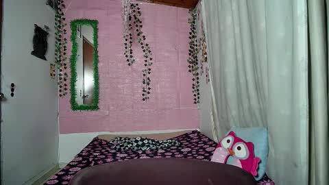 sexy lolas online show from March 16, 5:44 am