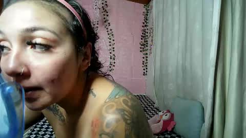 sexy lolas online show from October 5, 6:07 am