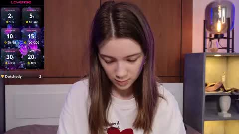Alison online show from July 1, 7:35 pm