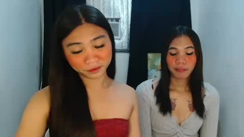 Snapshot of sexy_mikaxoxo chatting on September 11, 1:44 pm mika online show from September 11, 1:44 pm
