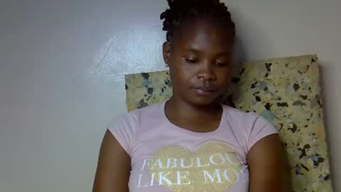 Molyne online show from April 12, 8:28 am