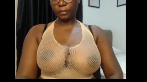 zoe online show from July 21, 5:13 pm