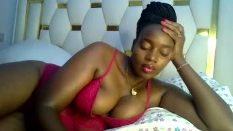 laura online show from February 23, 6:22 am