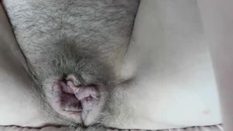 Amanda online show from April 3, 1:42 pm