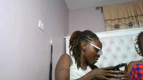sexyary online show from July 3, 5:30 pm