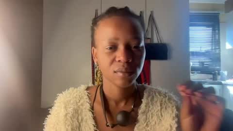 sexyasszeeee online show from July 28, 7:50 am