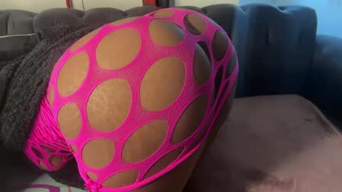 sexyasszeeee online show from July 22, 12:06 pm