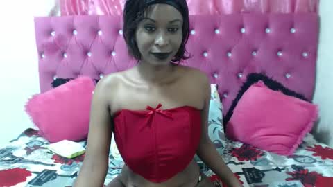 sexybootiex online show from December 1, 6:10 pm