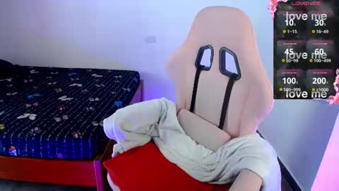sexydiabliita online show from June 23, 3:43 pm