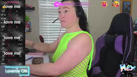  SexyDistraction  online show from February 6, 5:09 pm