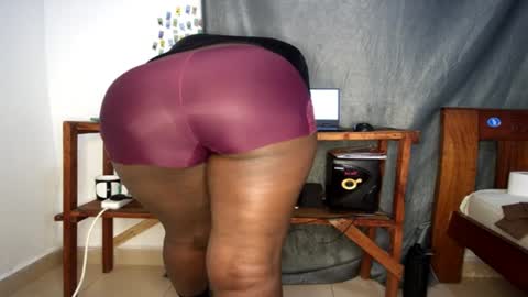 Tee online show from June 28, 7:53 pm