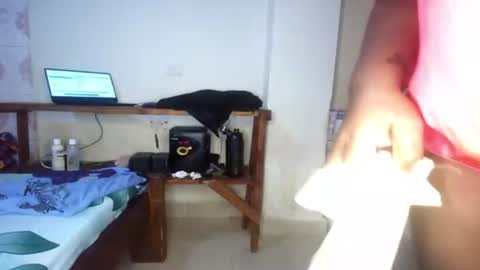 Tee online show from July 31, 8:54 pm