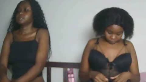 sexyebony283378 online show from June 11, 3:14 am