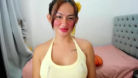 Snapshot of sexygigi_xox chatting on October 7, 7:51 pm gigi online show from October 7, 7:51 pm